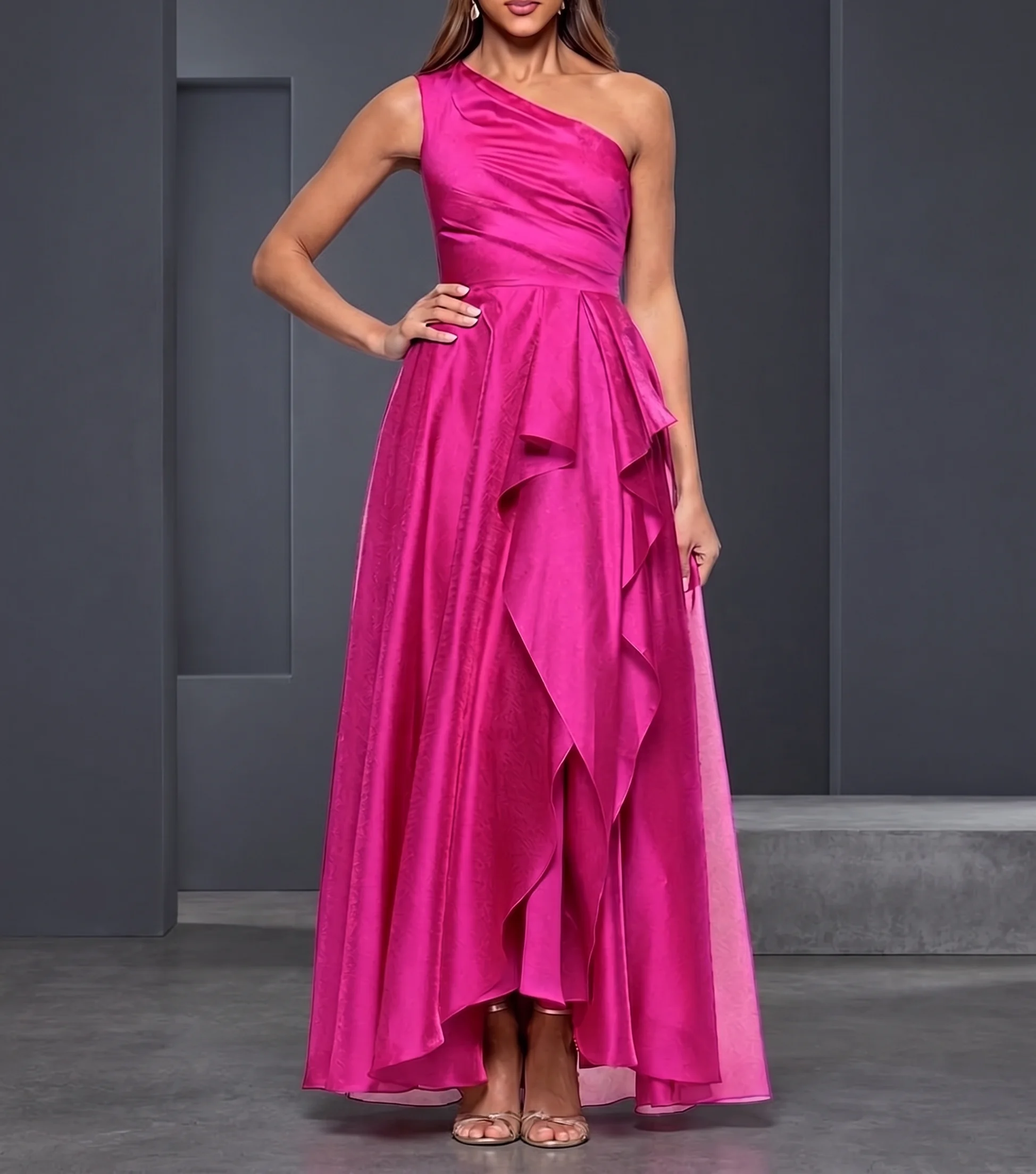 Vestido Fucsia en color rosa