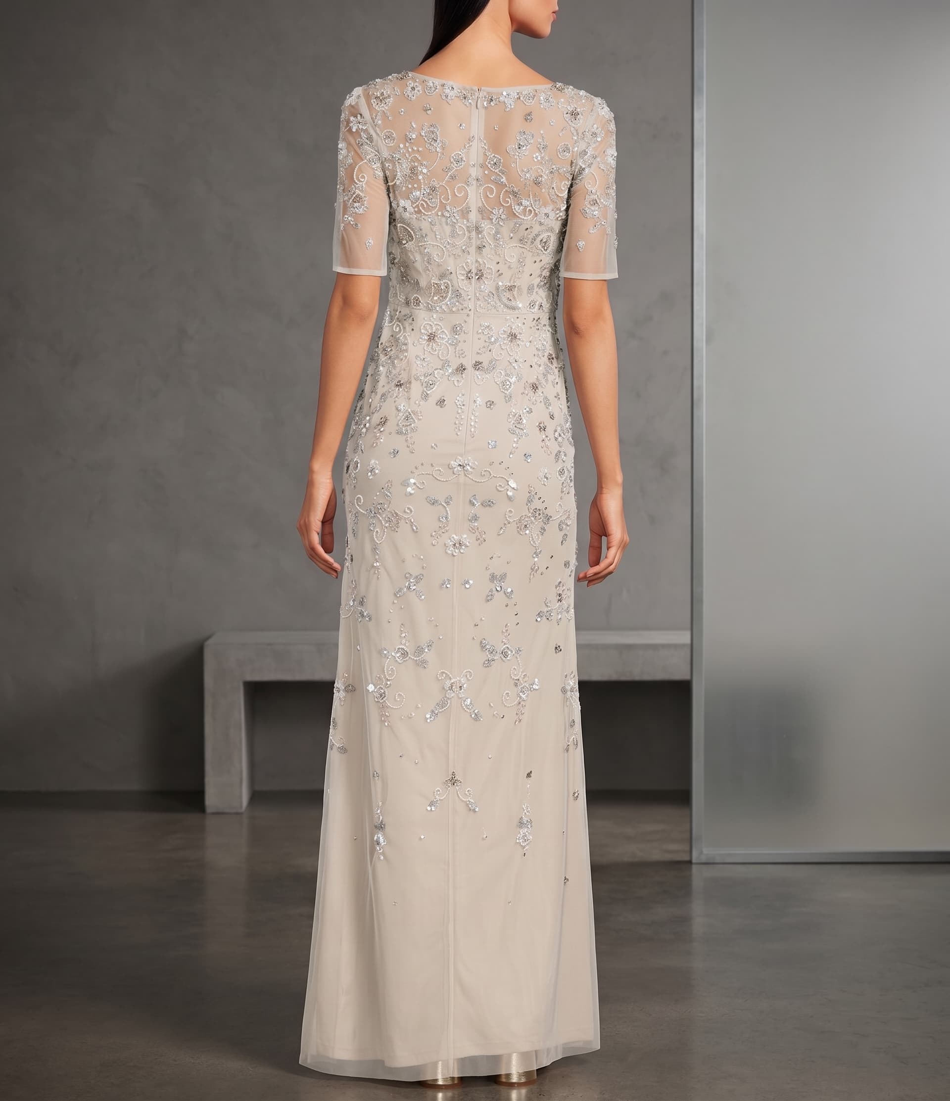Vestido Plata en color gris (espalda)