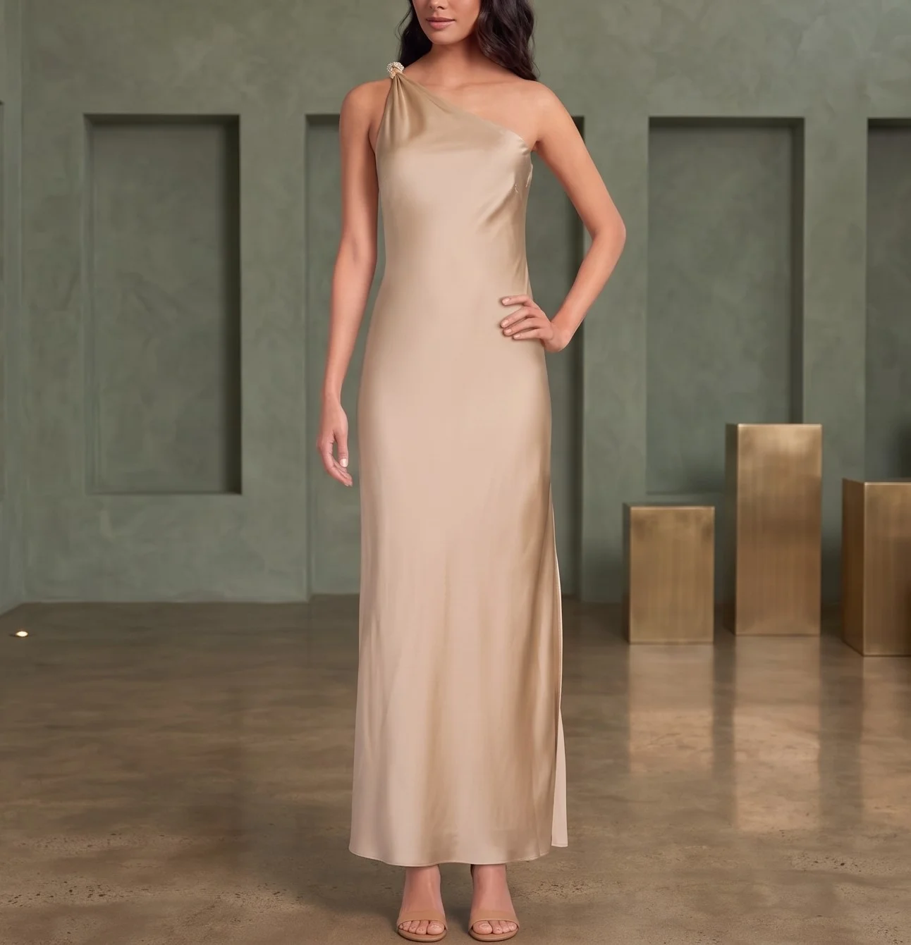 Vestido Taupe pálido en color café