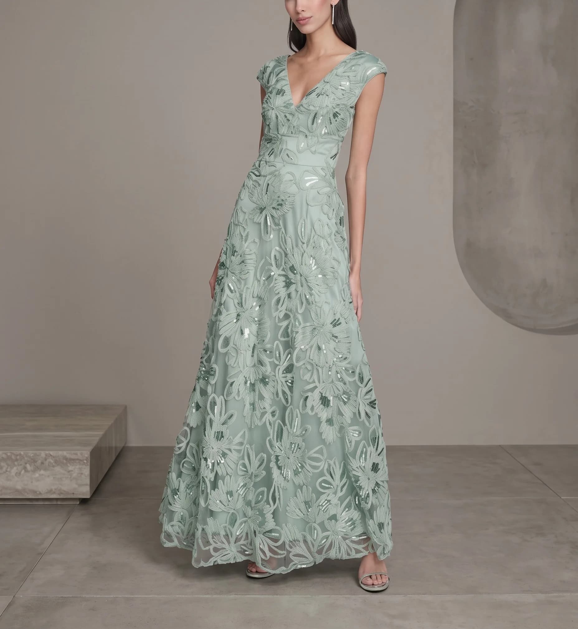 Vestido Verde eucalipto en color verde